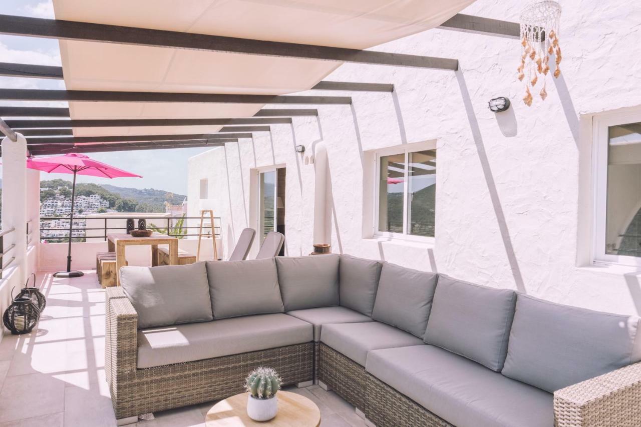 Apartamentos Catharina Maria カラ・ロンガ エクステリア 写真