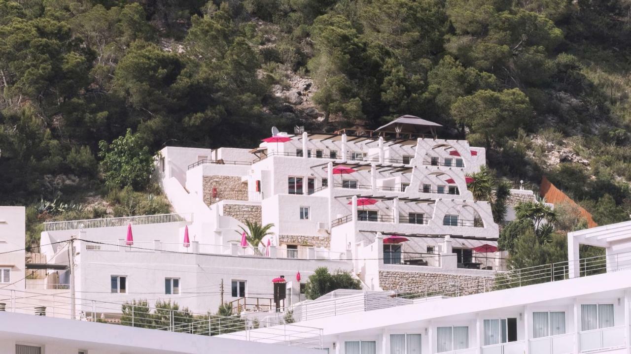 Apartamentos Catharina Maria カラ・ロンガ エクステリア 写真